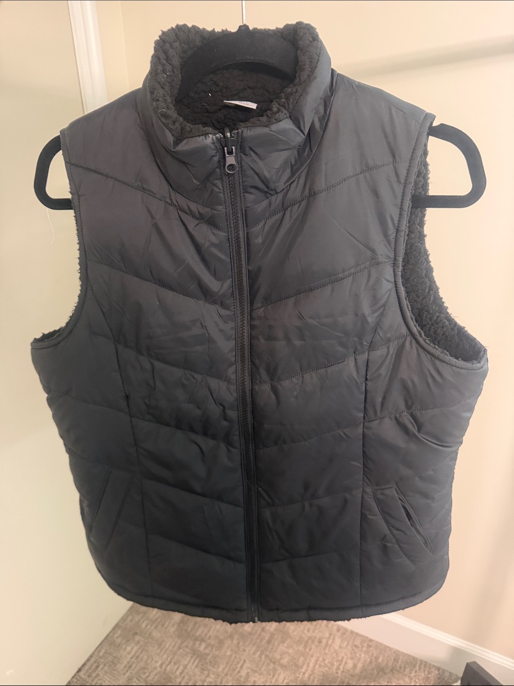 Time and Tru Black Quilted Fleece-Lined Vest